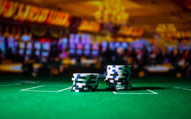 situsjitu multi-game dashboard showing slots and live tables